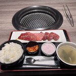 肉牛寿司×しゃぶ焼肉2＋9 - 