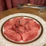 お肉屋 けいすけ 三男坊 - 