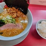 ラーメン山岡家 - 料理写真:
