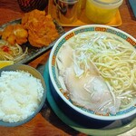 博多とんこつ 天神旗 - 優塩・からあげ・ごはん