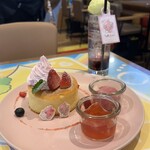 TOWER　RECORDS　CAFE 表参道店 - 