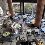 ザ・ラウンジ - 宿泊したので、誰もいない早期に撮りました