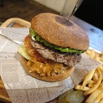 Jack37Burger - バリネスアボカドバーガー