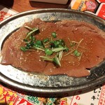 新時代 - 白レバ刺し胡麻油