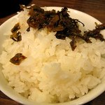 博多ラーメン　一花 - 調子に乗ってごはんのおかわり（笑）