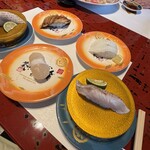 こだわりの廻転寿司 金沢まいもん寿司 - 