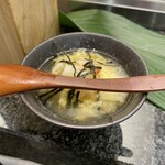 すし辰の立ち食い - ズワイガニ雑炊