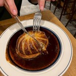 BistroBoo - ナイフを入れたら分かる、サクッ　ジュワッ感✨