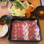 涮涮鍋壽喜燒Dontei 小山店 - 豬肉腰內定食1309日圓