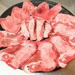 焼肉ホルモン カンテキ - オールインタン