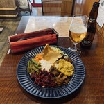 コロンボプレート、スリランカビ－ル8% 