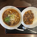 中華料理 灯華 - ラーメンセット　担々麺＋麻婆丼
