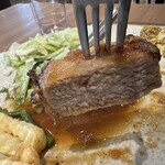 グリル かみさと - 【2026.2.7(土)】姫豚厚切りポークステーキのお肉