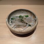 すしやのたい悟 - お通し（しらうお）