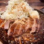 DINING SHU - トンテキ鉄板ランチ