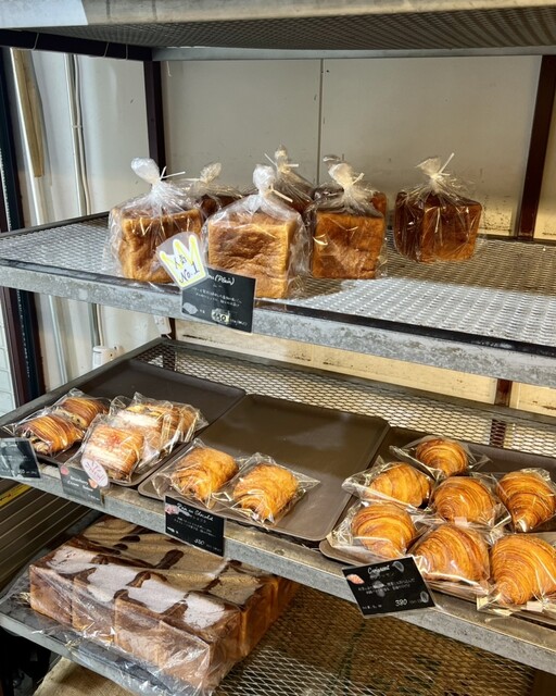 UTSUBO BAKERY PANENA （ウツボベーカリーパネーナ） - 本町/パン