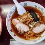 寿蘭 - 基本のラーメン(800yen)
