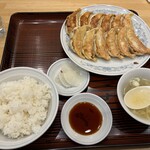 ぎょうざの満洲 - 