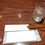 とんかつ六角箸 - テーブルセット