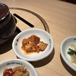 韓国料理 カンガンスルレ東館 - 