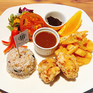 CAFE&ARTS けやきのもり_1