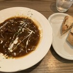 サチア ビーフストロガノフ - 