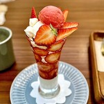 なつカフェ - 『なつパフェ』贅沢いちご