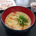 揖保乃糸 庵 - 粕汁うどん