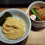らぁめん 涼虎 - 武蔵野風 肉汁つけ麺