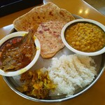 インディアン・レストラン　ロタ - 土曜日のバングラデシュカレーセット