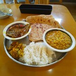 インディアン・レストラン　ロタ - 土曜日のバングラデシュカレーセット