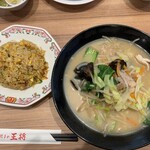 餃子の王将 - 料理写真: