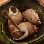 原始焼 まる秀 - お通し 300円。