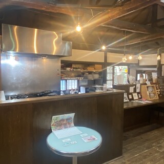 カフェ 金澤園_2