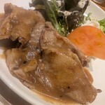 社 - すりおろした玉ねぎと心地良い生姜の風味が最高なソース