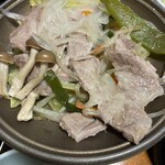 寿屋旅館 - 豚肉の野菜蒸し