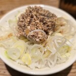 つけ麺専門店 三田製麺所 - 肉ねぎ飯。