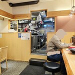 つけ麺専門店 三田製麺所 - 店内光景。
