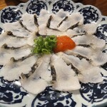 さかな工房　丸万 - 穴子のたたき