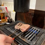 牛タンと馬肉とクリスピー餃子 ひまわり［精］ - 