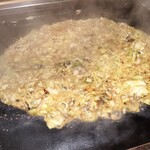 月島もんじゃ こぼれや - 牡蠣味噌 ～豊洲直送国産牡蠣を特製合わせ出汁味噌柚子風味で～完成