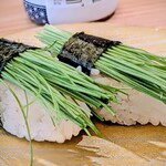 回し寿司 活 活美登利 - 家内は〆として何時もの芽葱を
