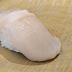 回し寿司 活 活美登利 - 活ほたて、めちゃウマです