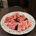 本格焼肉・もつ鍋 肉衛門 - 