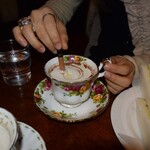 薔薇屋 - カフェ・カプチーノ