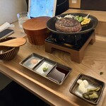 とろけるハンバーグ福よし - ハンバーグ定食