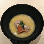 焼鳥 篠原 - 鳥の味噌汁　鶏白湯のエッセンスはもちつつも味噌がいい甘さと酸味があり、しつこさがなく美味しかったです。