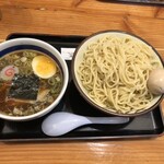 松戸中華そば 富田食堂 - 料理写真: