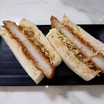 ブーランジェリー オンニ - 料理写真:カツサンド