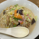 リンガーハット - 料理写真:ちゃんぽん麺大盛